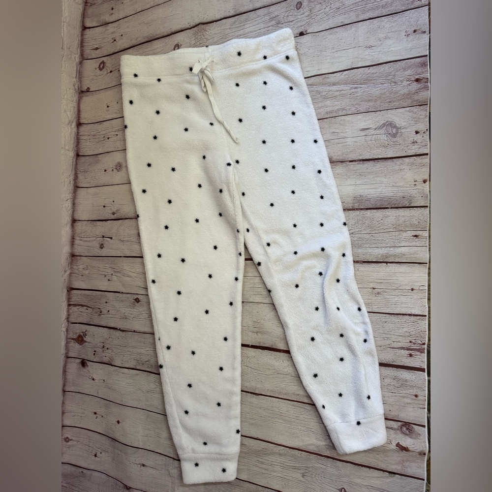 White‎ PJ Pants with Black Stars